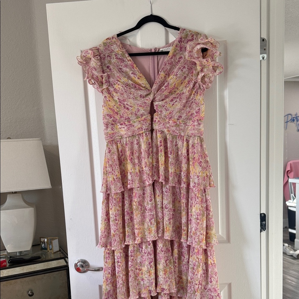 Astr Pink Floral Tiered Midi Dress